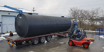Horizontal plastic tanks - GHIBLIPLAST